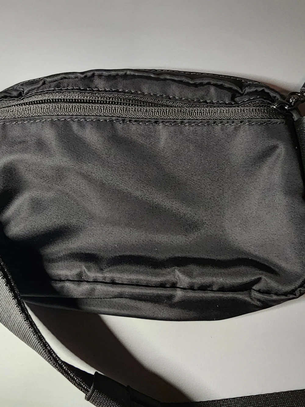 lululemon athletica Black Belt Bag with Metal Logo - Picture 2 of 10